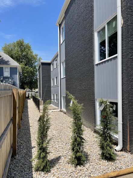 1306 SW Harrison St, Topeka, KS à vendre - Photo de l’immeuble – Image 2 sur 4