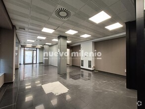 Bureaux/Local commercial dans Alcorcón, Madrid à louer Photo intérieure– Image 2 sur 4