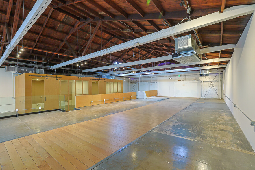 350-360 Sunset Ave, Venice, CA à louer - Photo de l’immeuble – Image 2 sur 43
