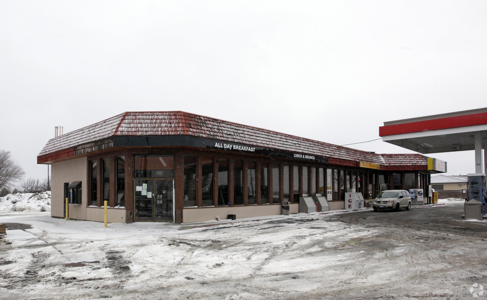 14010 Hurontario St, Caledon, ON à louer Photo principale– Image 1 sur 3