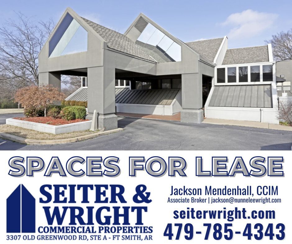 3811 Rogers Ave, Fort Smith, AR à louer Photo de l’immeuble– Image 1 sur 1