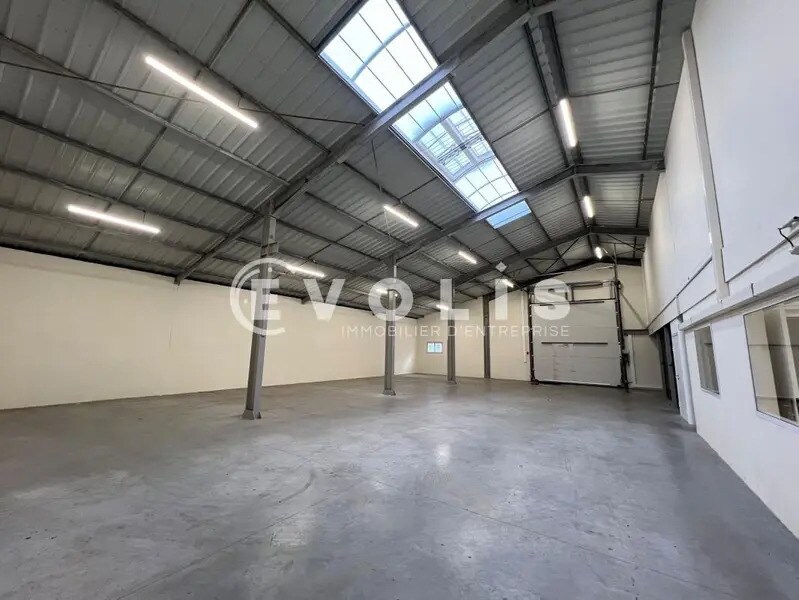 Industriel/Logistique dans Pessac à louer Photo intérieure– Image 1 sur 10