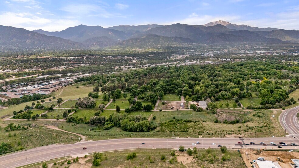 TBD E Fountain Blvd, Colorado Springs, CO à vendre - Photo principale – Image 1 sur 7