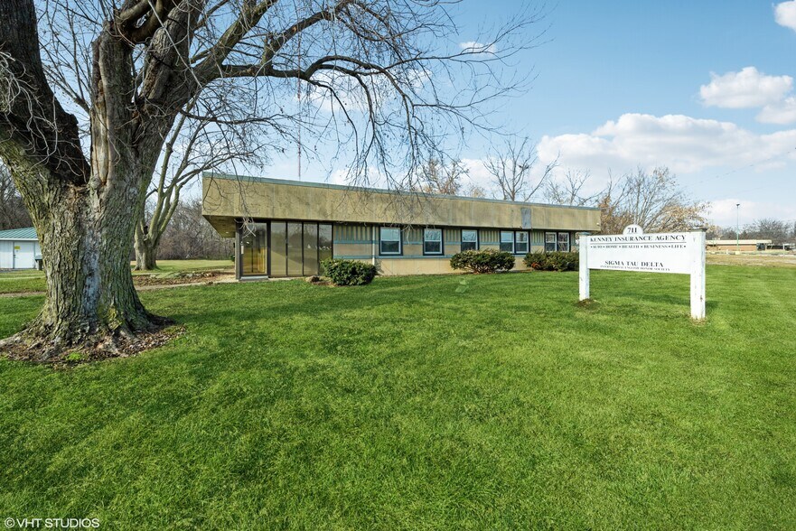 711 N 1st St, Dekalb, IL à louer - Photo principale – Image 1 sur 42