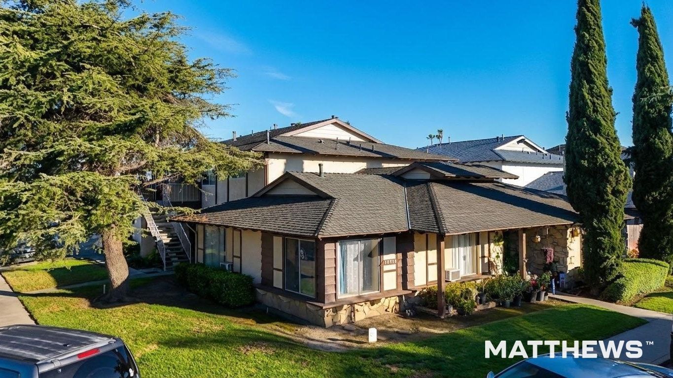 16932 Lilac Ln, Huntington Beach, CA à vendre Photo principale– Image 1 sur 11