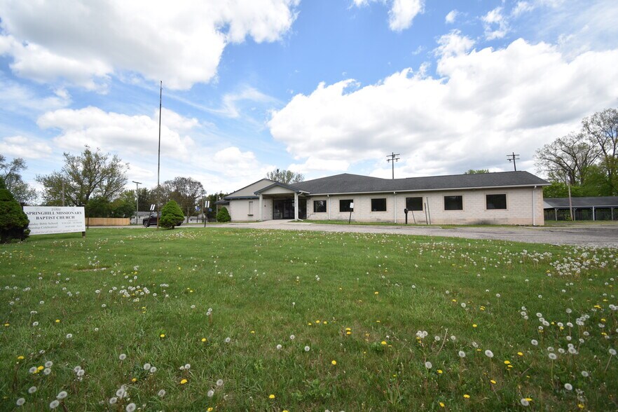 21900 Middlebelt Rd, Farmington Hills, MI à vendre - Photo de l’immeuble – Image 1 sur 14