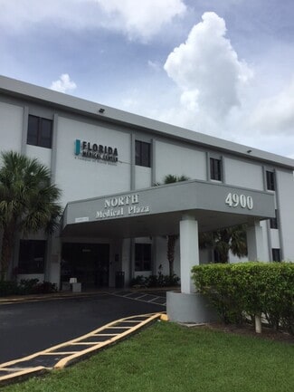 Plus de détails pour 2951 NW 49th Ave, Lauderdale Lakes, FL - Différents types d’espaces à louer