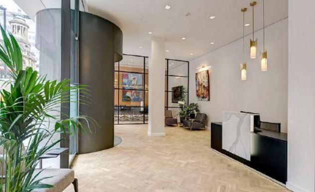233 Shaftesbury Ave, Londres à louer - Hall d’entrée – Image 2 sur 5