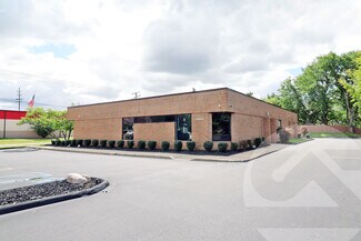 Plus de détails pour 24355 10 Mile Rd, Southfield, MI - Local d’activités à vendre