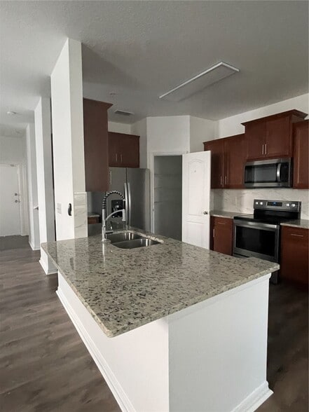 3408 - 3739 Seneca Club Loop, Orlando, FL à vendre - Photo intérieure – Image 3 sur 18