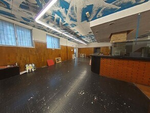 Local commercial dans Viladecans, Barcelona à louer Photo intérieure– Image 2 sur 12