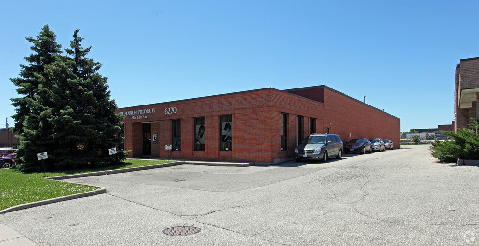 6220 Shawson Dr, Mississauga, ON à vendre - Photo de l’immeuble – Image 2 sur 2