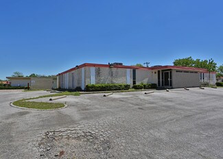 Plus de détails pour 820 Uptown Blvd, Bedford, TX - Bureau à vendre