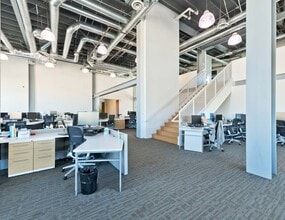 1315 Lincoln Blvd, Santa Monica, CA à louer Photo intérieure– Image 2 sur 7