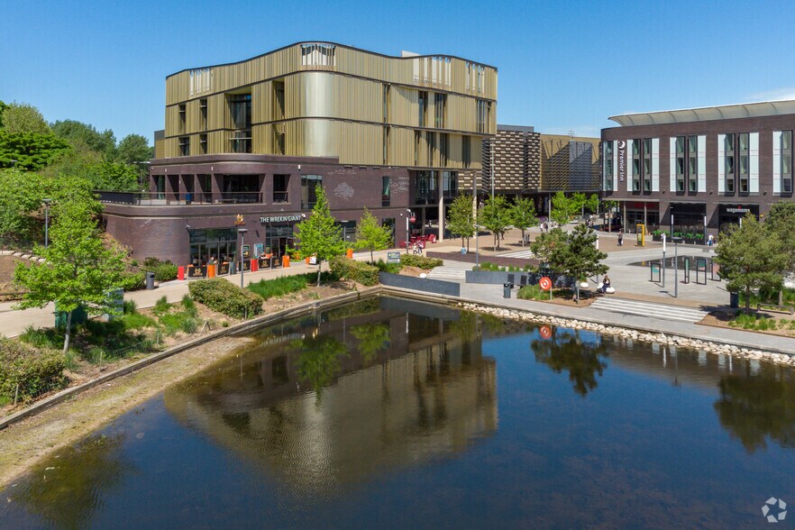 Southwater Way, Telford à louer - Photo principale – Image 1 sur 4