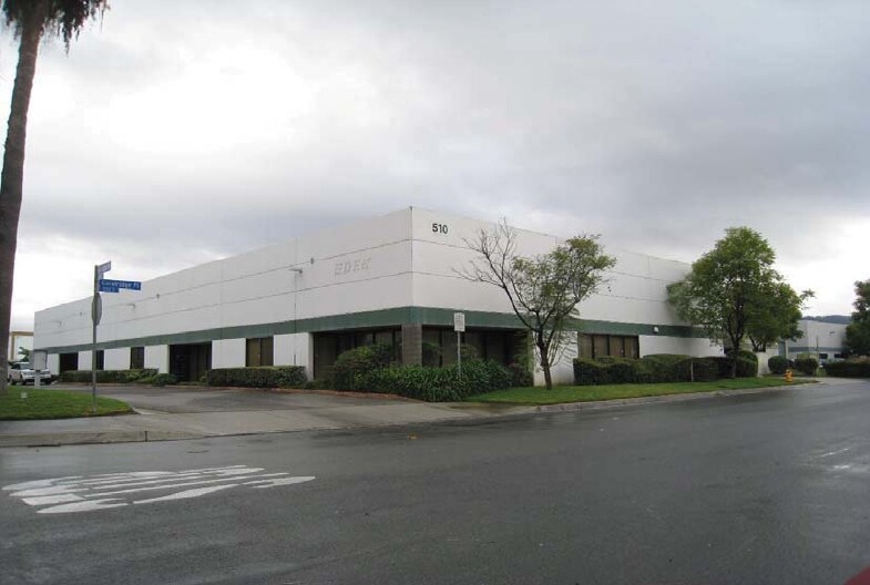 510 Coral Ridge Pl, City of Industry, CA à louer - Photo de l’immeuble – Image 2 sur 5