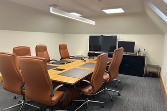 The Square, Lightwater à louer Photo intérieure– Image 2 sur 5