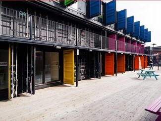 Plus de détails pour 35 Corbridge Cres, Londres - Coworking à louer
