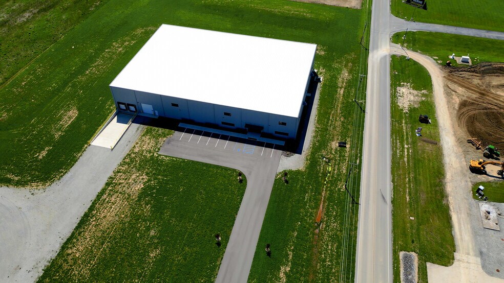 1820 Baker Drive, Ossian, IN à louer - Photo de l’immeuble – Image 3 sur 10