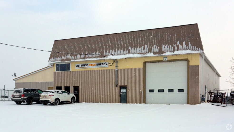 2 Industrial Buildings for Sale portefeuille de 2 biens à vendre sur LoopNet.fr - Photo principale – Image 2 sur 2