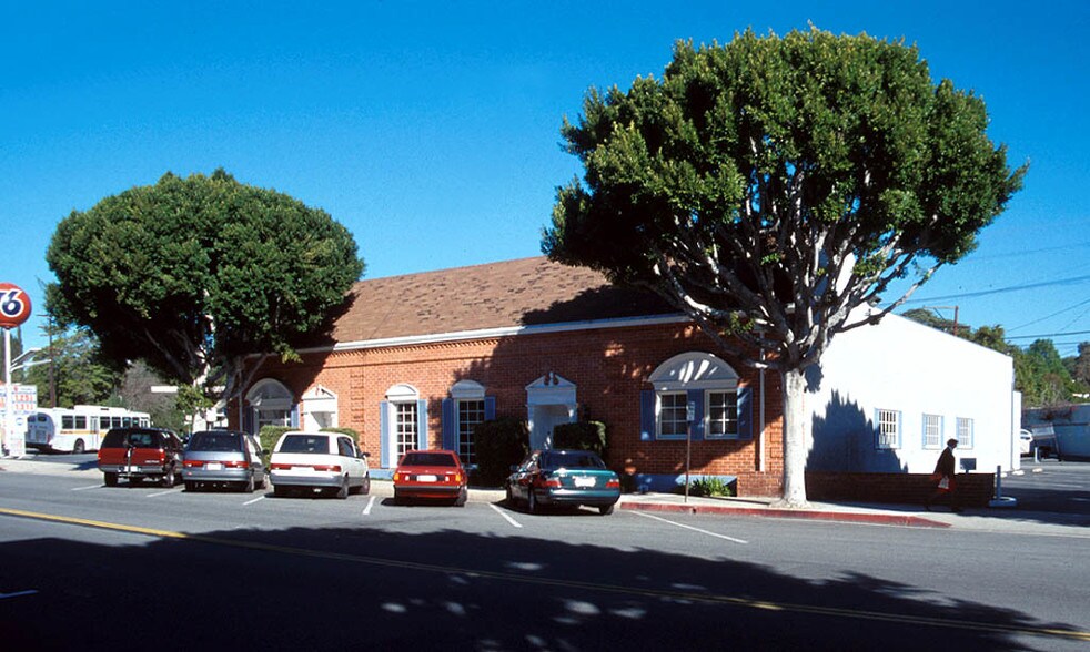 2627 Mission St, San Marino, CA à louer - Photo de l’immeuble – Image 2 sur 6