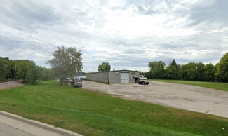 Plus de détails pour 30 E Pioneer Rd, Fond Du Lac, WI - Local commercial à vendre