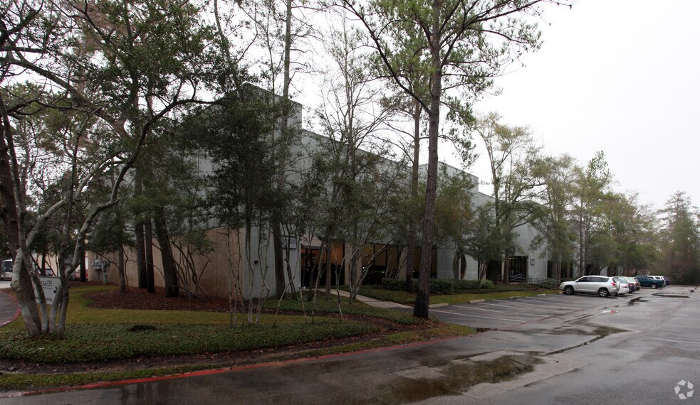 2408 Timberloch Pl, The Woodlands, TX à louer - Photo principale – Image 2 sur 15