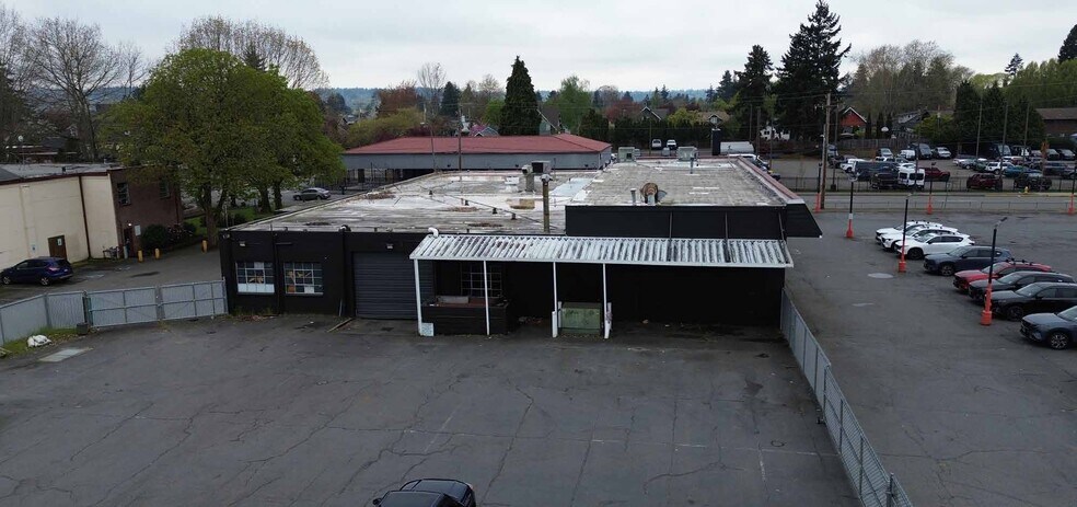 615 N Meridian, Puyallup, WA à vendre - Photo de l’immeuble – Image 3 sur 6