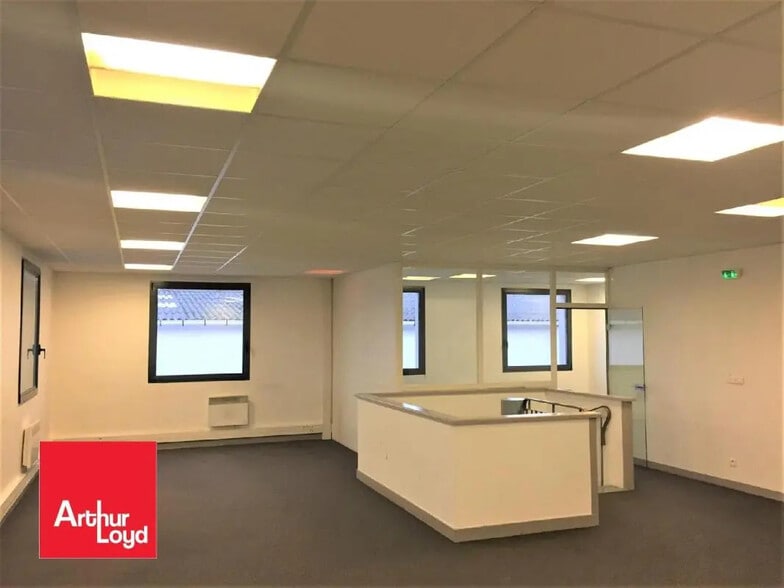 Bureau dans Chartres à louer - Photo intérieure – Image 2 sur 4