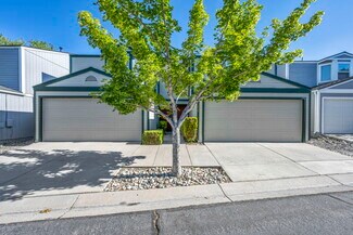 Plus de détails pour 3936 Village Dr, Carson City, NV - Logement à vendre