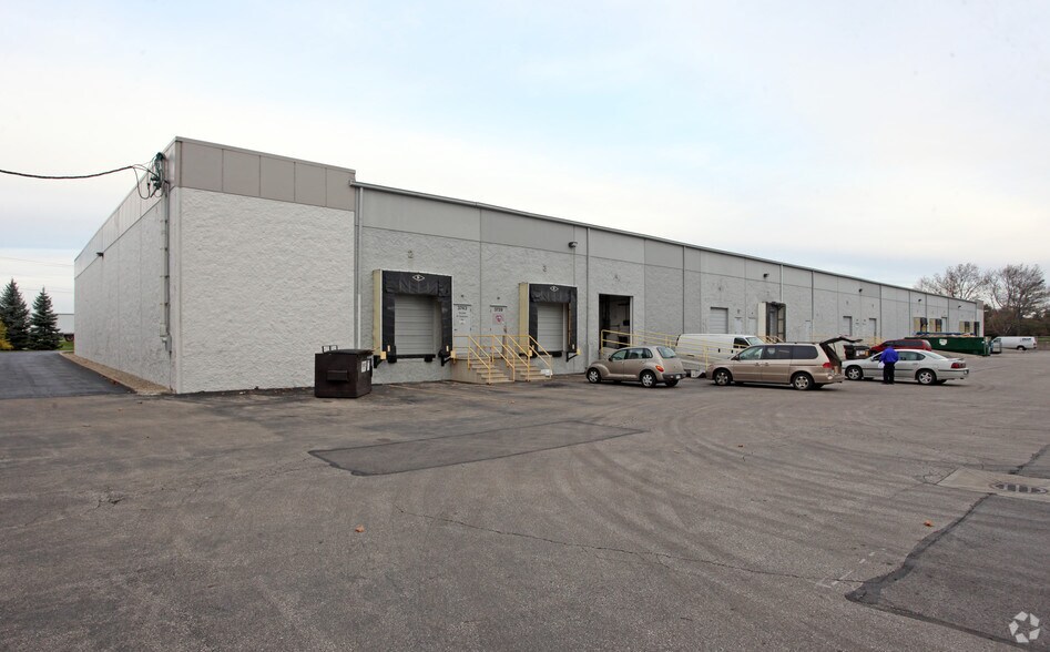 3707-3743 Interchange Rd, Columbus, OH à louer - Photo de l’immeuble – Image 3 sur 8