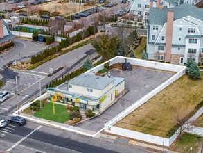 777 Broadway, Amityville, NY - Vue aérienne  vue de carte - Image1