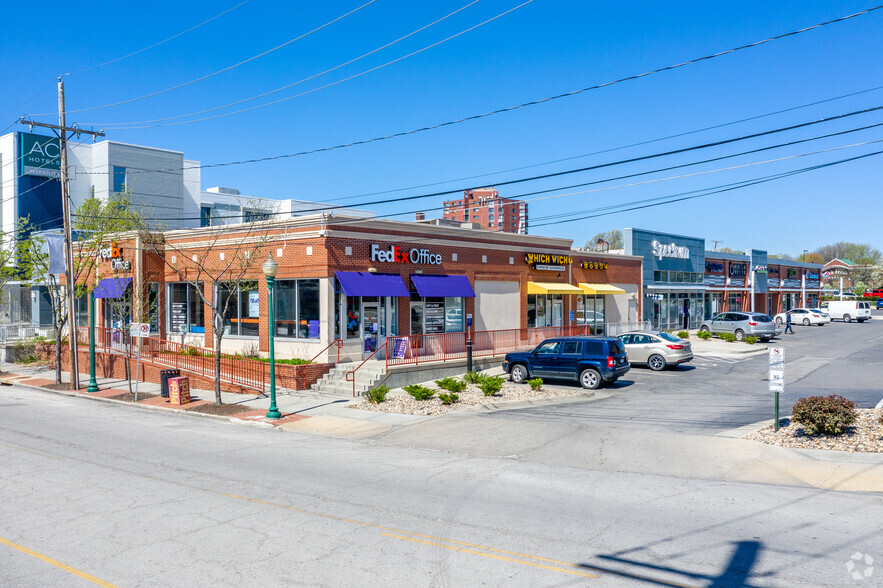 534-556 Westport Rd, Kansas City, MO à louer - Photo principale – Image 1 sur 6