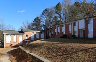 Plus de détails pour 1200 Utoy Springs Rd, Atlanta, GA - Logement à vendre