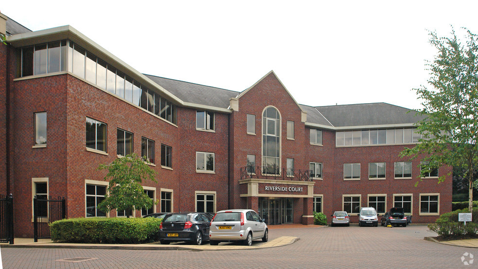 South Shore Rd, Wilmslow à louer - Photo principale – Image 1 sur 14