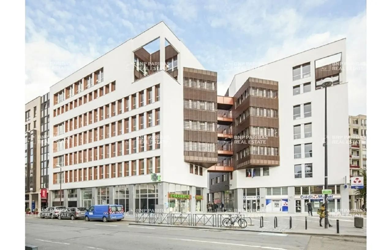 14 Avenue Gustave Eiffel, Montigny-le-Bretonneux à louer Photo de l’immeuble– Image 1 sur 12