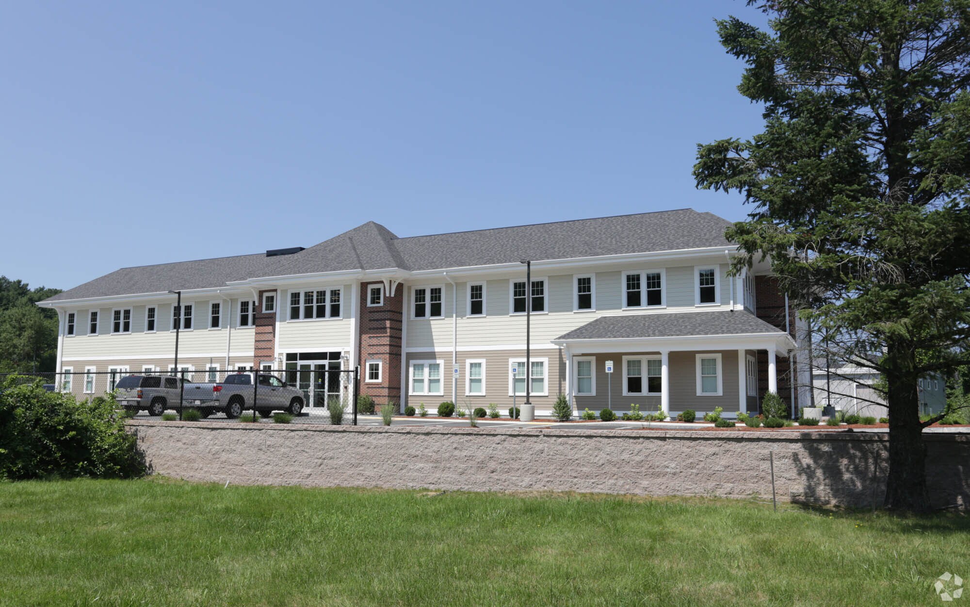 120 Boston Rd, Groton, MA à louer Photo principale– Image 1 sur 3