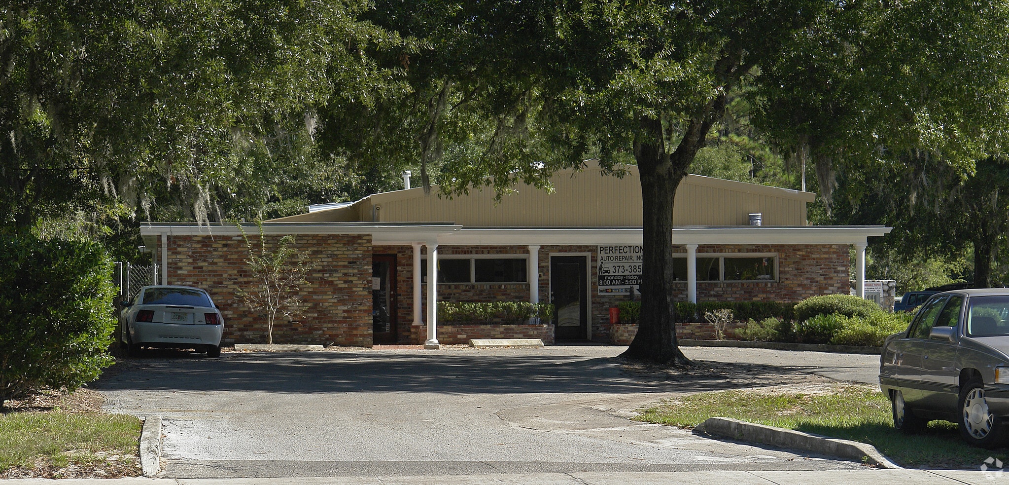 4141 NW 6th St, Gainesville, FL à louer Photo de l’immeuble– Image 1 sur 8