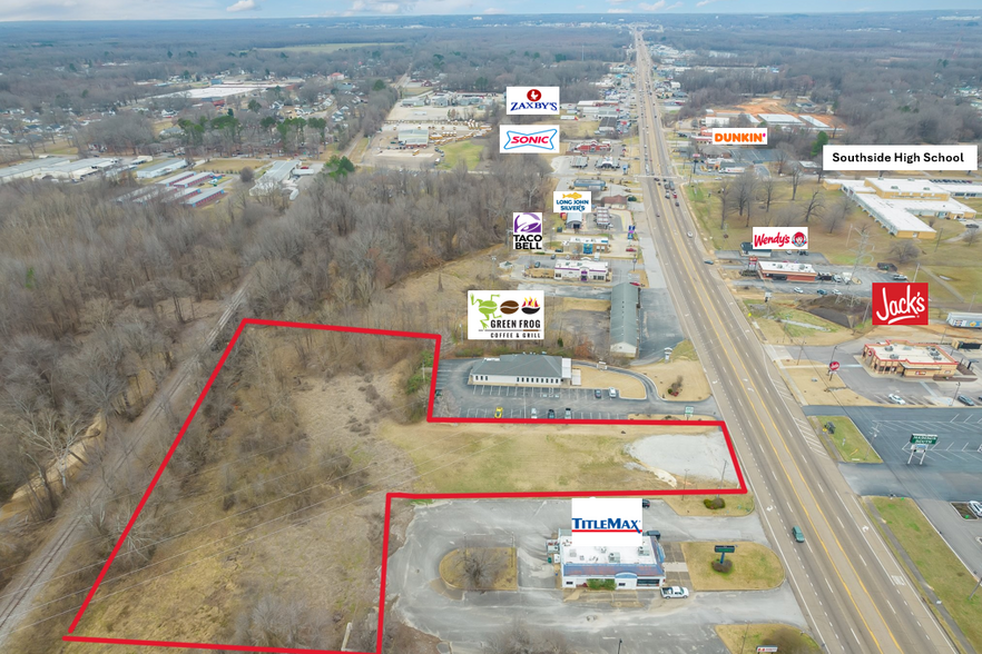 1655 S Highland Ave, Jackson, TN à louer - Photo de l’immeuble – Image 1 sur 4