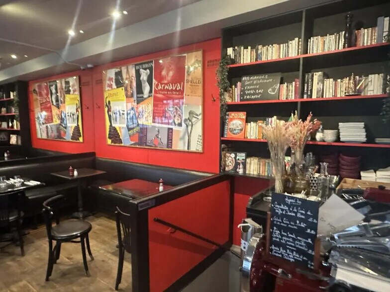 Local commercial dans Paris à vendre - Photo intérieure – Image 2 sur 3