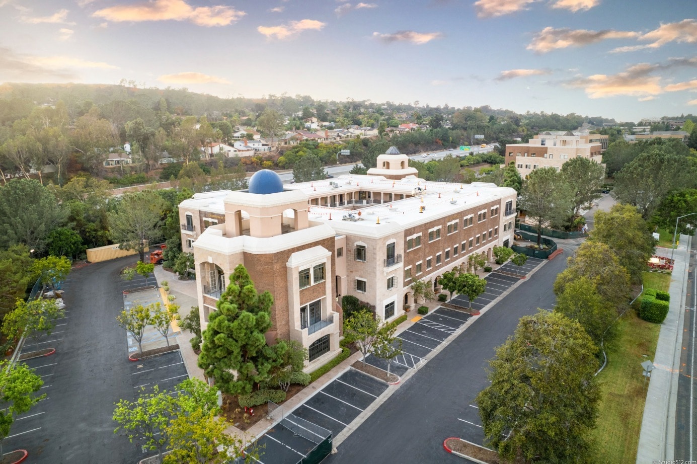 12250 El Camino Real, San Diego, CA à louer Photo principale– Image 1 sur 11