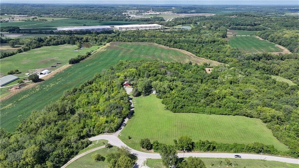 21708 E Eureka Rd, Independence, MO à vendre - Aérien – Image 2 sur 9