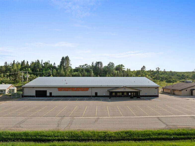 7051 Highway 2 and 52 W, Minot, ND à vendre - Photo principale – Image 2 sur 49