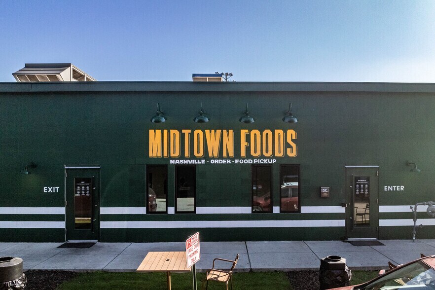 614 18th Ave N, Nashville, TN à louer - Photo de l’immeuble – Image 3 sur 11