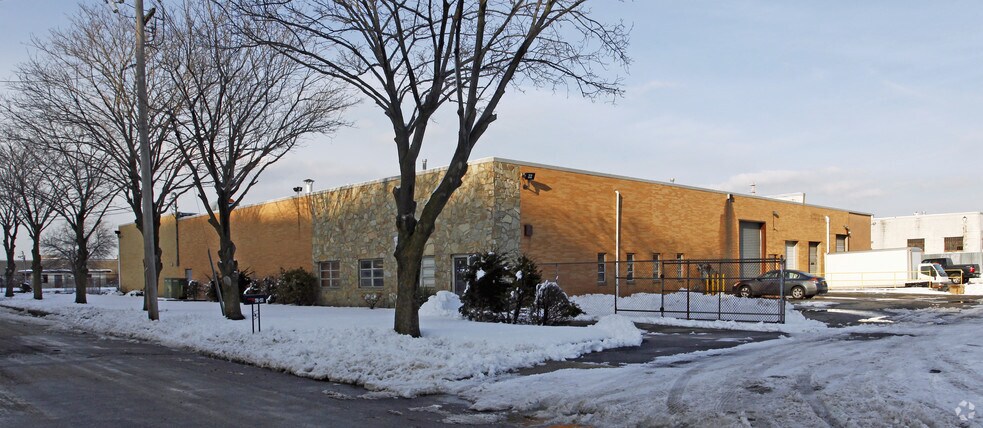 47-49 Jersey St, Babylon, NY à louer - Photo de l’immeuble – Image 3 sur 7