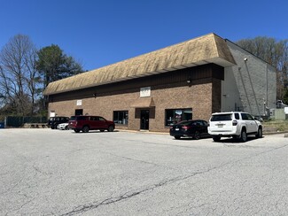 Plus de détails pour 5081 W Chester Pike, Newtown Square, PA - Industriel/Logistique à louer