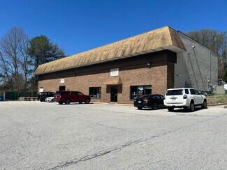 Plus de détails pour 5081 W Chester Pike, Newtown Square, PA - Industriel/Logistique à louer
