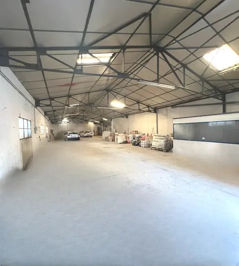 Local d'activités dans Perpignan à vendre Photo intérieure– Image 1 sur 9