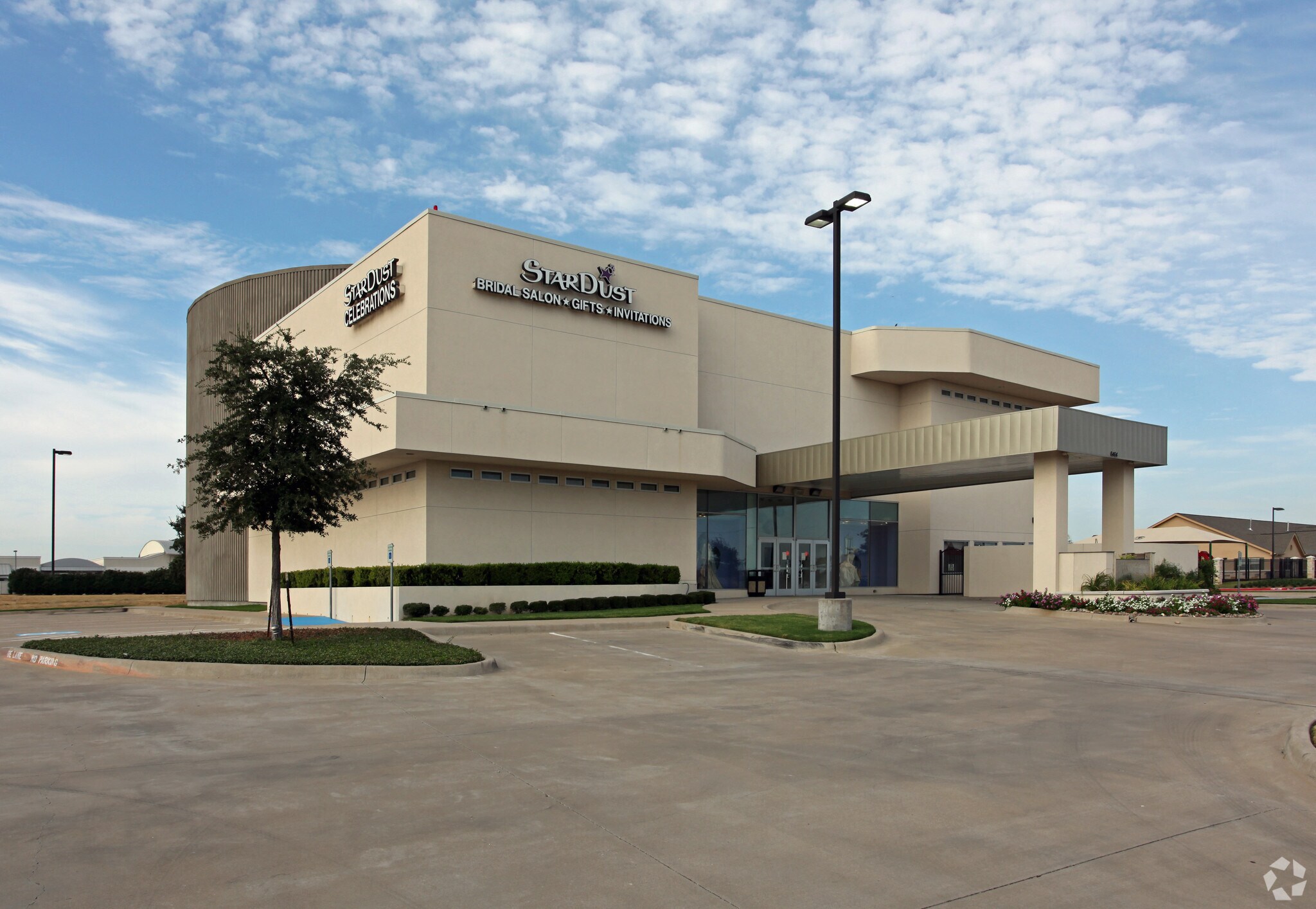 6464 W Plano Pky, Plano, TX à vendre Photo de l’immeuble– Image 1 sur 4