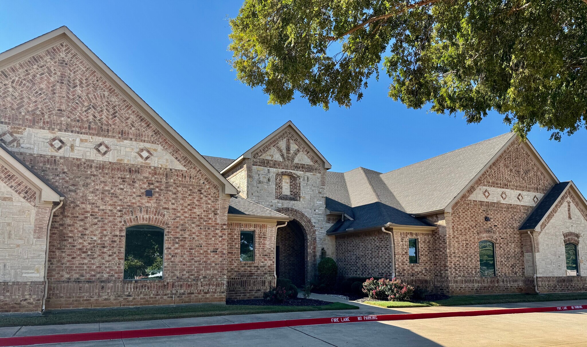 3419 Cross Timbers Rd, Flower Mound, TX à louer Photo principale– Image 1 sur 4